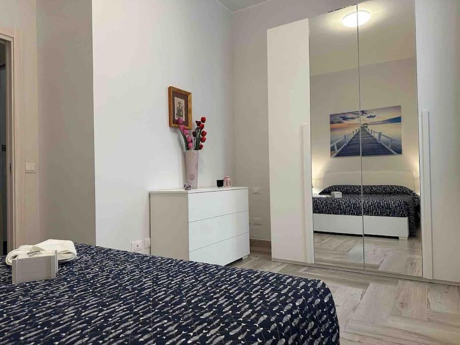 Апартаменты Family Flat Near Metro A Рим Экстерьер фото